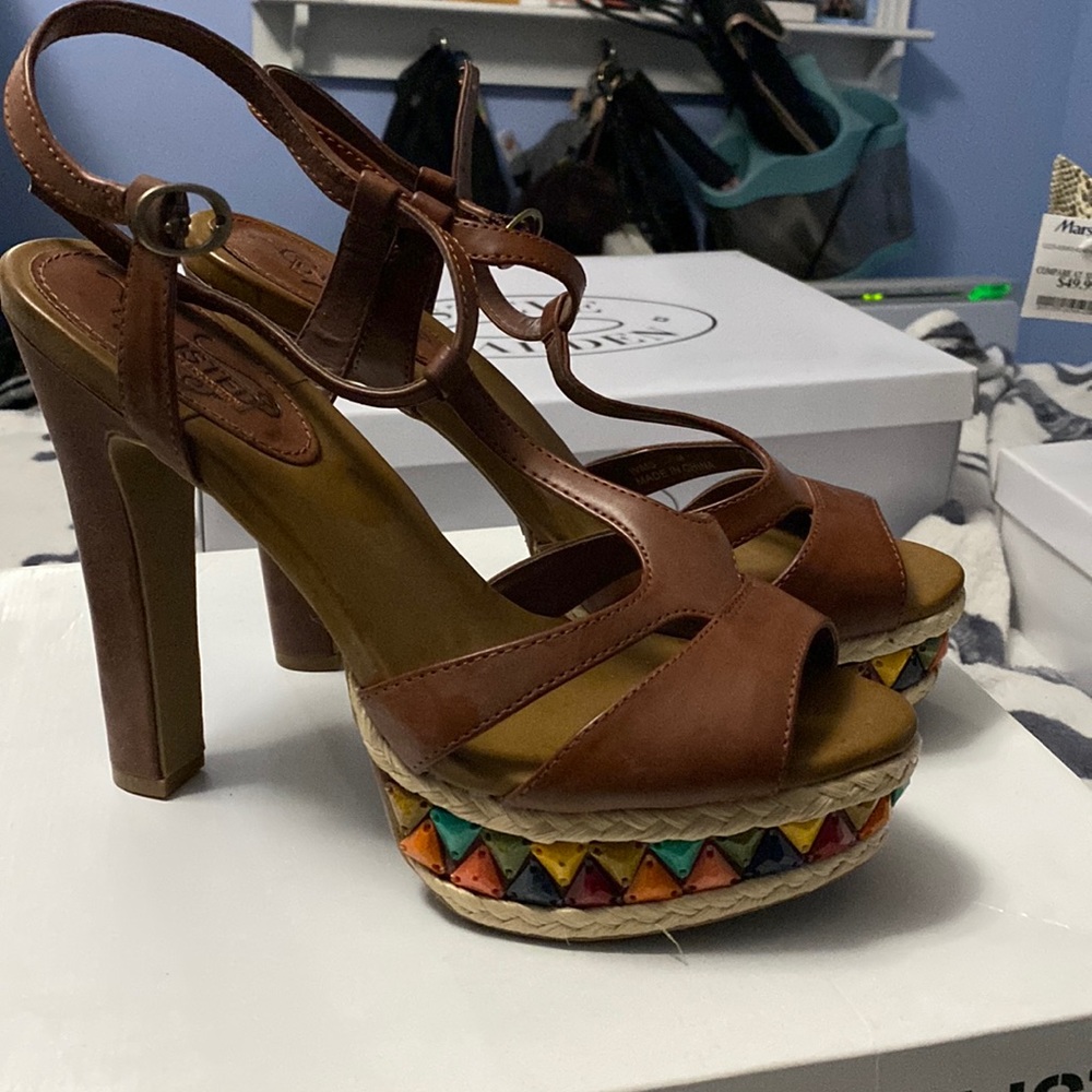 Unlisted T strap sandals